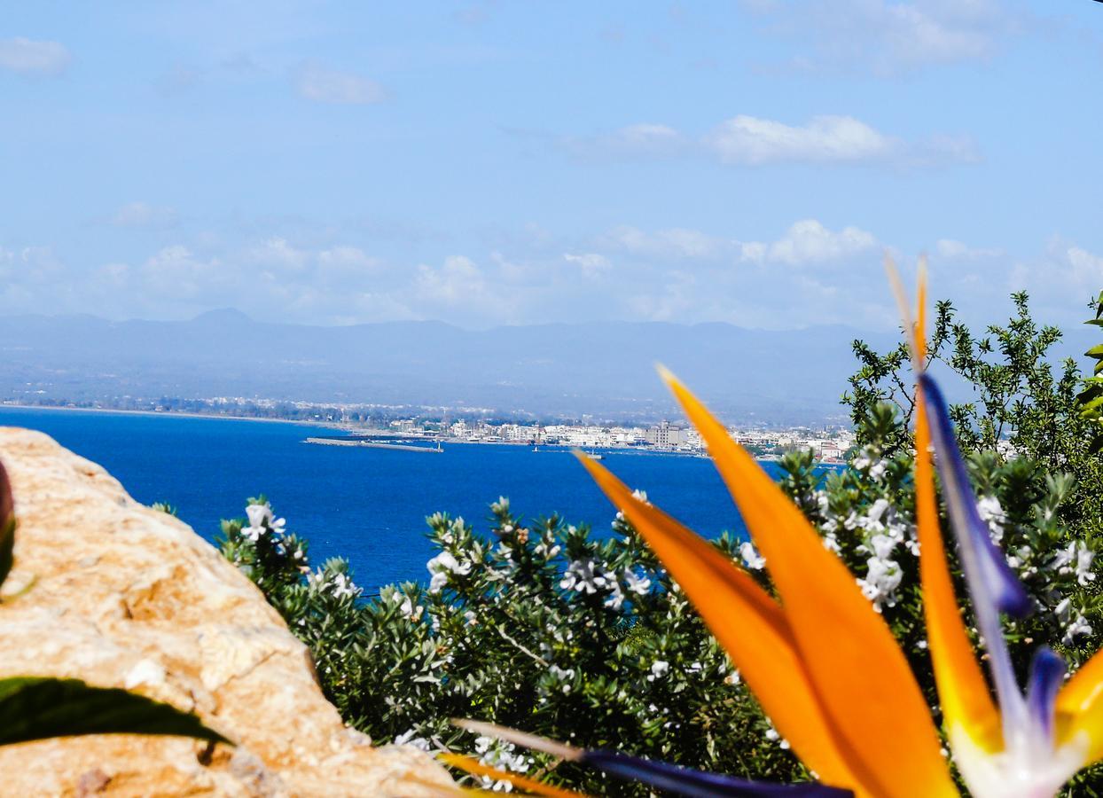 Mountain & Sea Lägenhet Kalamata Exteriör bild